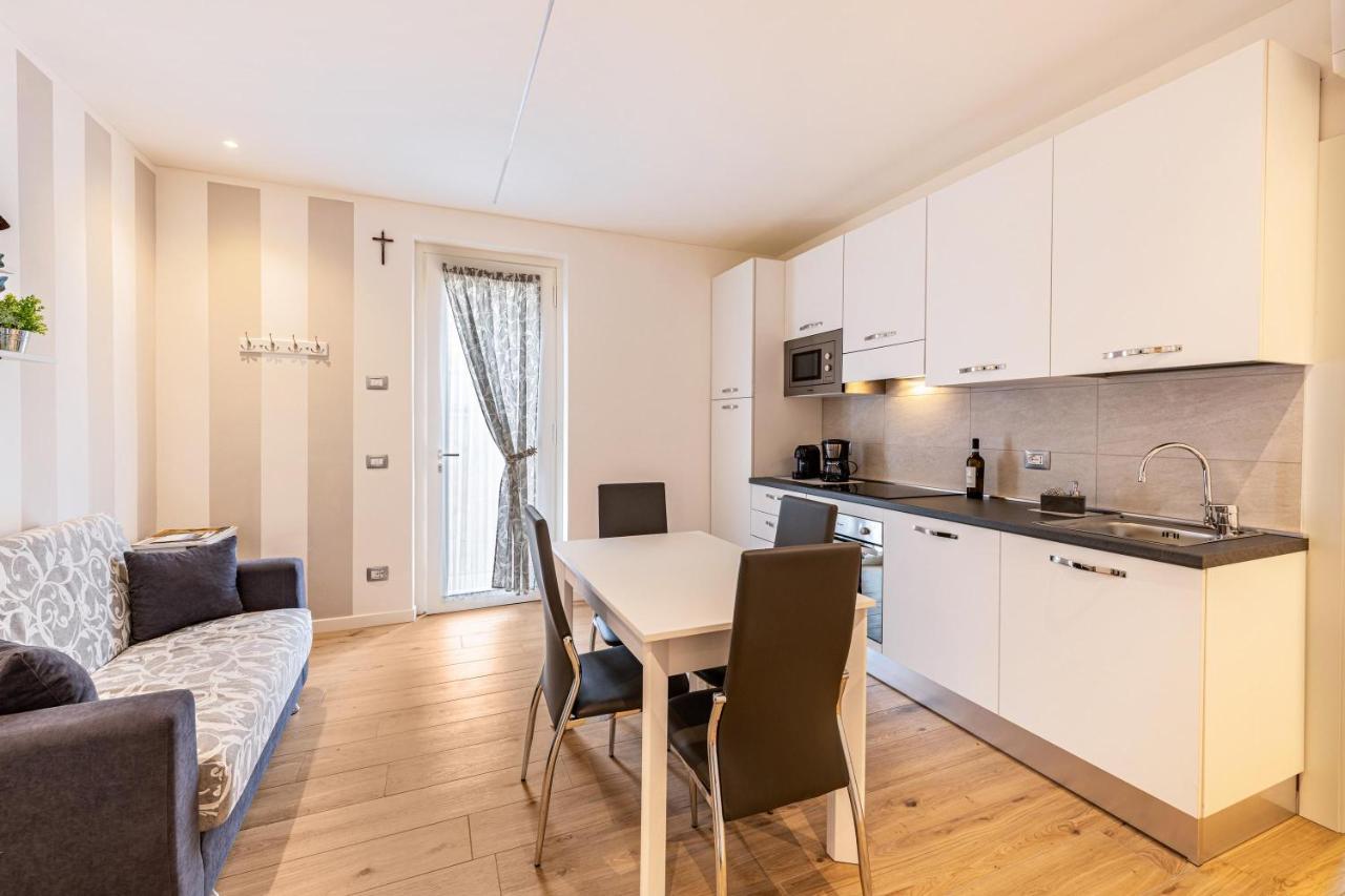 New Casa Ilaria Close To Center ตอร์รีเดลเบนาโก ภายนอก รูปภาพ